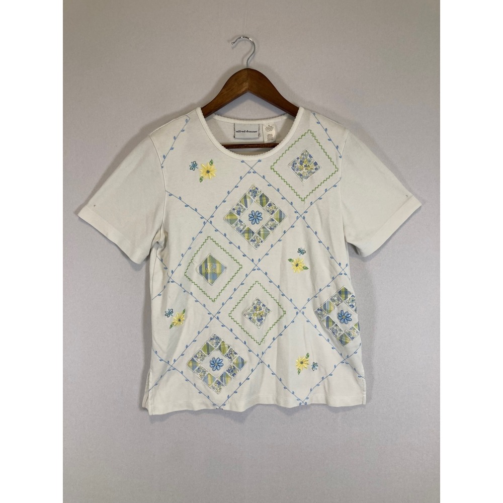 Cottagecore Alfred Dunner Women Small White Floral Patchwork Embroidered Tee